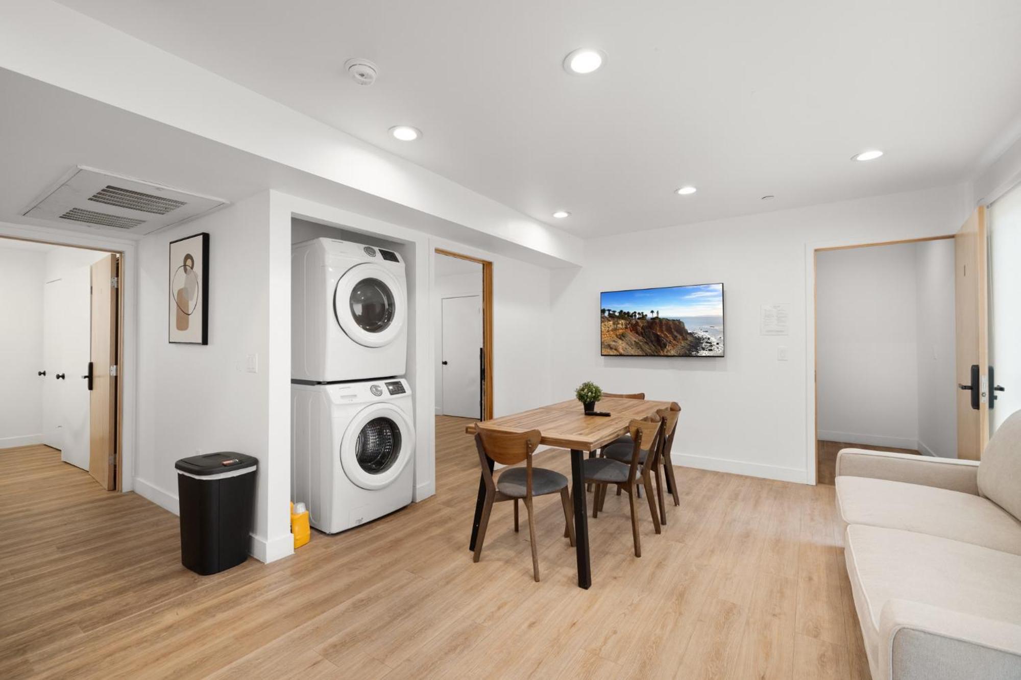 Charming Urban Retreat Near Usc In La- Private Room With Share Living Room With Kitchen لوس أنجلوس المظهر الخارجي الصورة